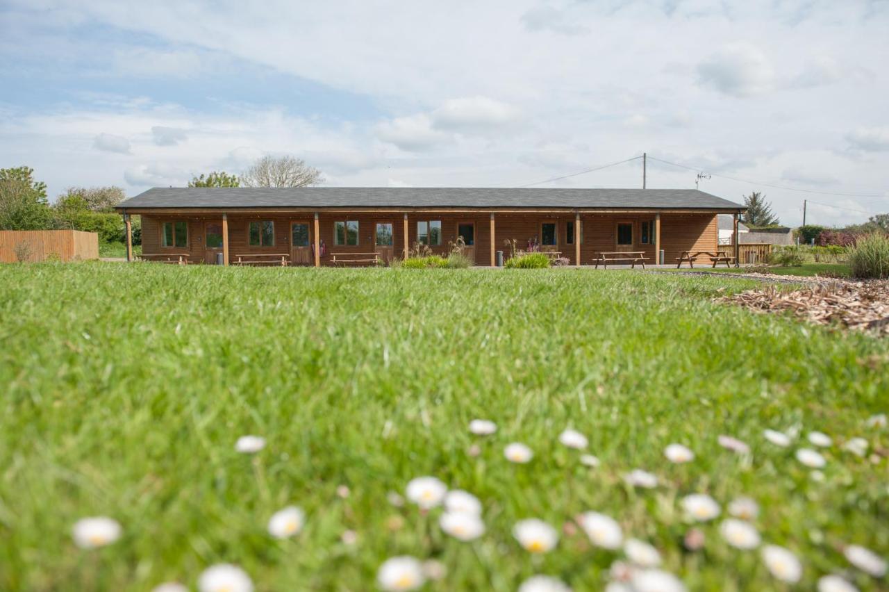 Cowbridge Cabins Exteriér fotografie